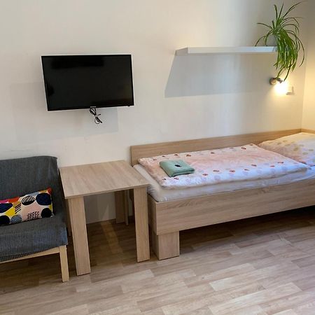 Penzion Mar Hradec Králové Eksteriør bilde